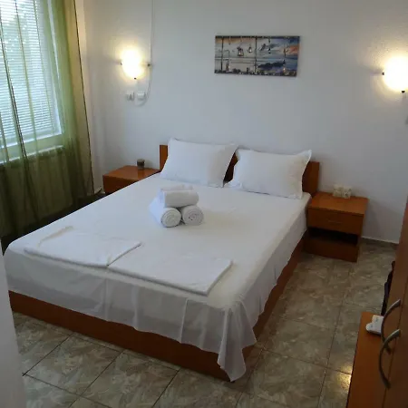 Guest house Приятели Tsarevo